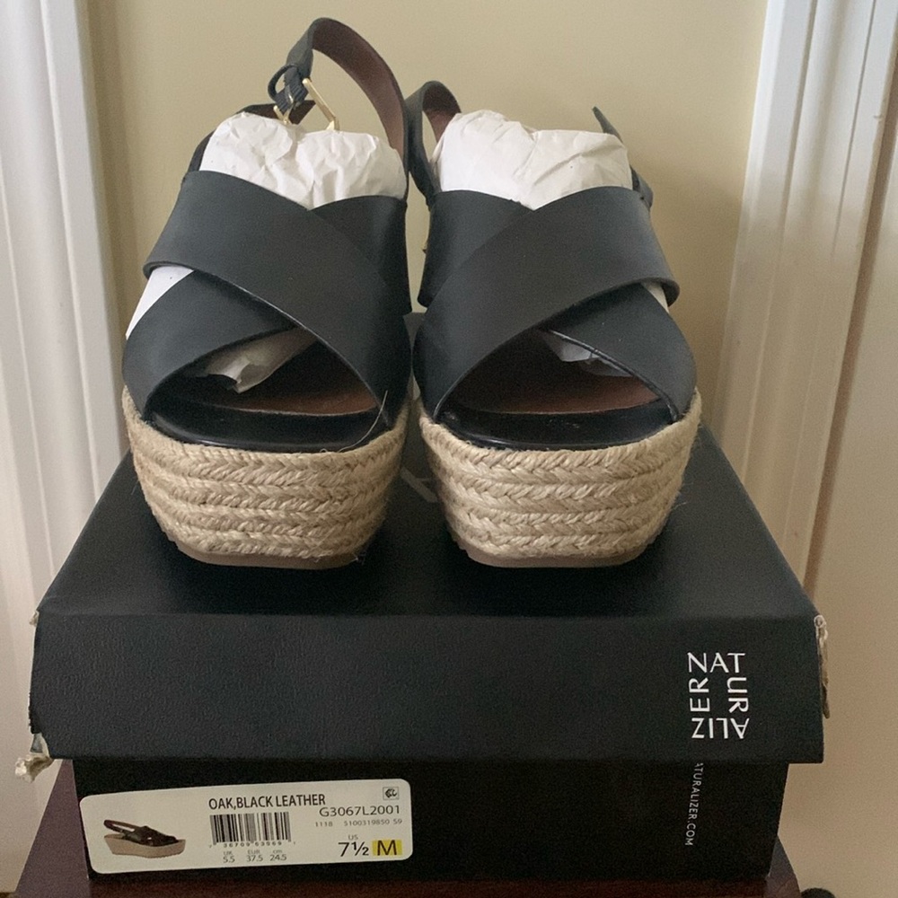 Naturalizer Women’s Oak Espadrille Wedge Sandal- color Black Size 7.5M